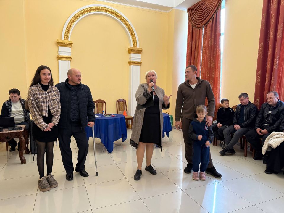 Ветераны-защитники Родины вместе с семьями приняли участие в конкурсной программе, посвященной Дню отца Ветераны-защитники Родины вместе с семьями приняли участие в конкурсной программе, посвященной Дню отца