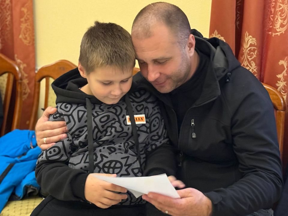 Ветераны-защитники Родины вместе с семьями приняли участие в конкурсной программе, посвященной Дню отца