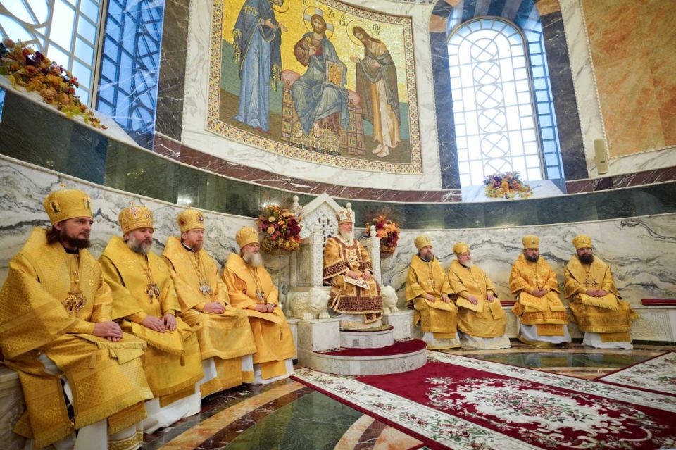Митрополит Владимир сослужил Святейшему Патриарху Кириллу в день Великого освящения главного воинского храма ЮВО в Ростове-на-Дону Митрополит Владимир сослужил Святейшему Патриарху Кириллу в день Великого освящения главного воинского храма ЮВО в Ростове-на-Дону