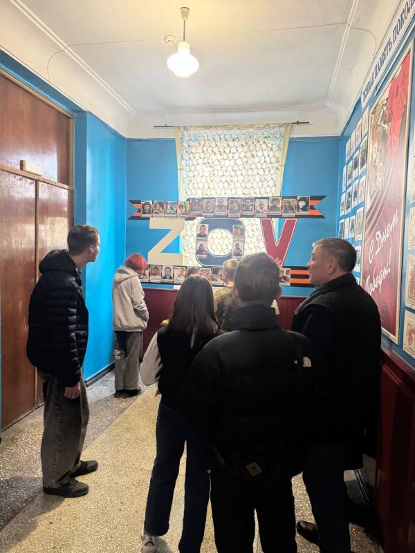 Полицейские провели профилактические беседы со школьниками Полицейские провели профилактические беседы со школьниками