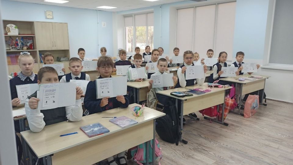 Школьники Кировского познакомились с культурным и историческим многообразием России Школьники Кировского познакомились с культурным и историческим многообразием России