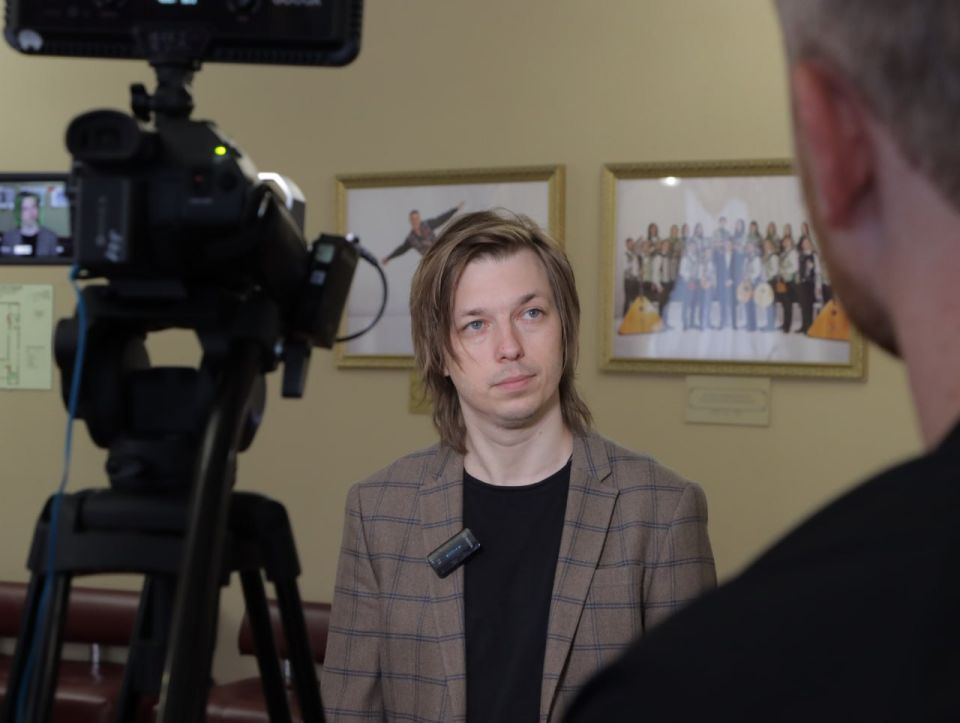 Открытие фестиваля гитарной музыки в Донецкой филармонии Открытие фестиваля гитарной музыки в Донецкой филармонии