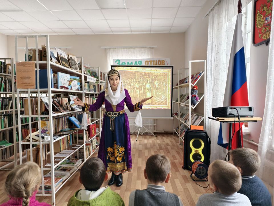 Путешествие по донецкому краю с библиотечным кротом Угольком