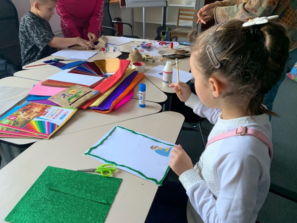 Семейный праздник «Отцы» в Донецкой республиканской библиотеке для молодежи Семейный праздник «Отцы» в Донецкой республиканской библиотеке для молодежи