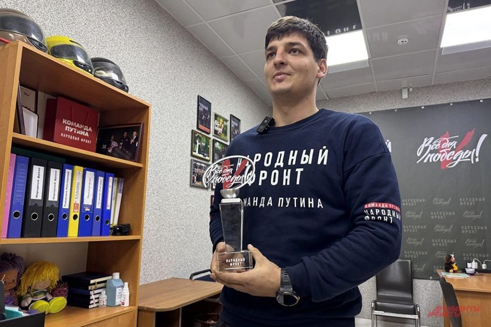 Выбрали сторону правды. Семья из Курахово выжила под ВСУ и помогает землякам Выбрали сторону правды. Семья из Курахово выжила под ВСУ и помогает землякам