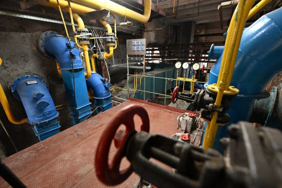 Денис Пушилин: Поручил депутатам Народного Совета Республики и главам муниципалитетов подключиться к отработке вопросов по теплоснабжению