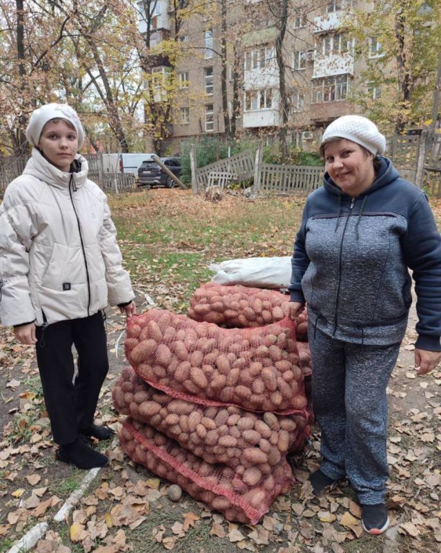 Традиционно День добрых дел по воскресеньям на складе КСВО ДНР Традиционно День добрых дел по воскресеньям на складе КСВО ДНР