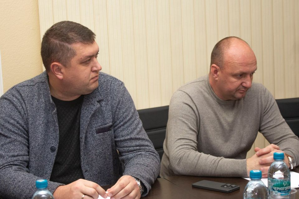 Константин Кузьмин: Провел рабочее совещание с Президиумом Народного Совета и председателями комитетов парламента Константин Кузьмин: Провел рабочее совещание с Президиумом Народного Совета и председателями комитетов парламента