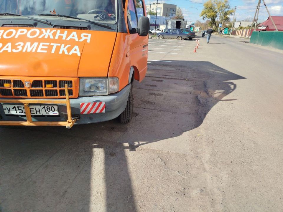 По улице Свободы города Амвросиевка продолжаются работы по благоустройству дорожной сети По улице Свободы города Амвросиевка продолжаются работы по благоустройству дорожной сети