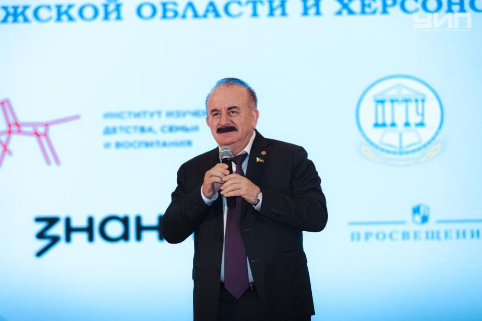 В ДГТУ состоялось семинар-совещание для руководителей общеобразовательных организаций Донецкой и Луганской народных республик, Запорожской и Херсонской областей Российской Федерации В ДГТУ состоялось семинар-совещание для руководителей общеобразовательных организаций Донецкой и Луганской народных республик, Запорожской и Херсонской областей Российской Федерации