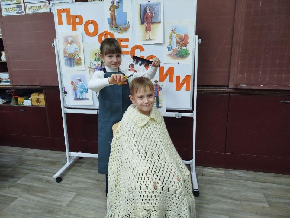 Александр Шатов: В школах Шахтерского округа прошли профориентационные занятия «Россия — мои горизонты» Александр Шатов: В школах Шахтерского округа прошли профориентационные занятия «Россия — мои горизонты»