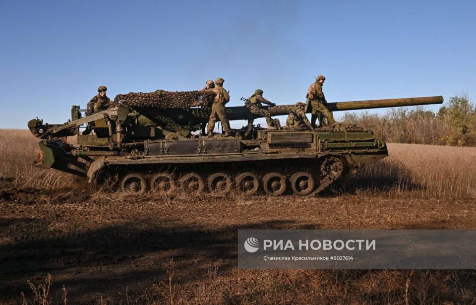 Боевая работа расчёта 203-мм самоходной пушки 2С7М «Малка» группировки войск «Центр» на Покровском (Красноармейском) направлении Боевая работа расчёта 203-мм самоходной пушки 2С7М «Малка» группировки войск «Центр» на Покровском (Красноармейском) направлении
