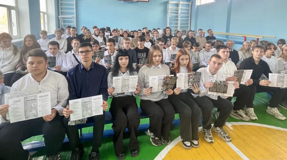 Олег Трофимов: В Донецкой Народной Республике прошли Единые дни открытых дверей в профильных предпрофессиональных классах Олег Трофимов: В Донецкой Народной Республике прошли Единые дни открытых дверей в профильных предпрофессиональных классах