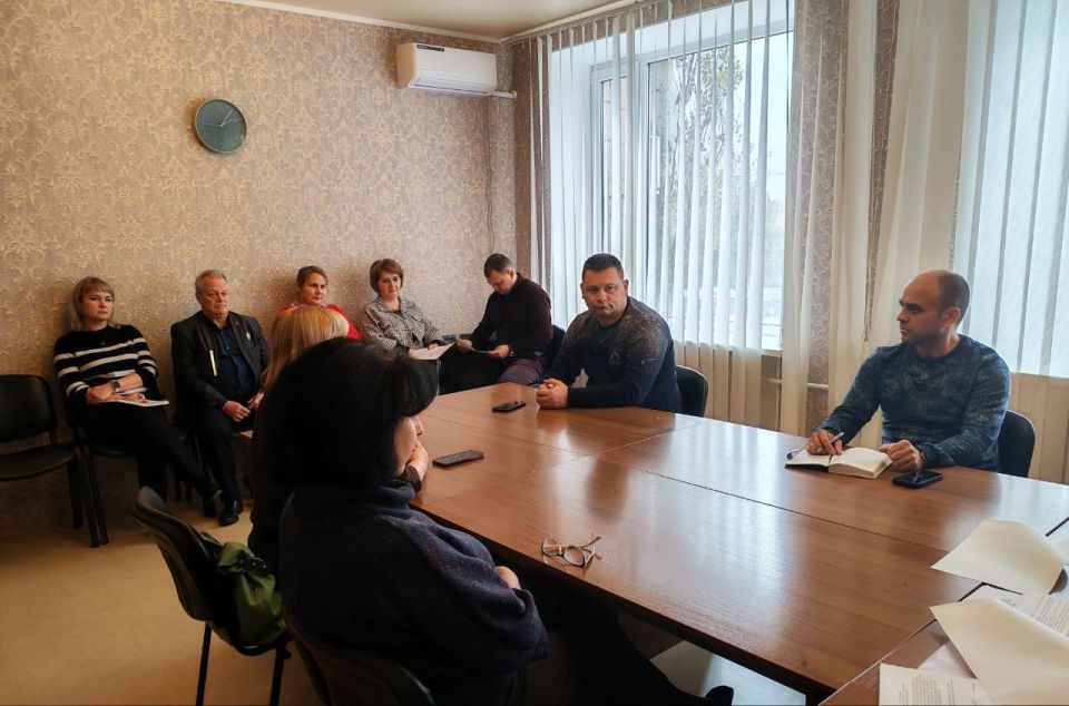 Заседание постоянного комитета Заседание постоянного комитета