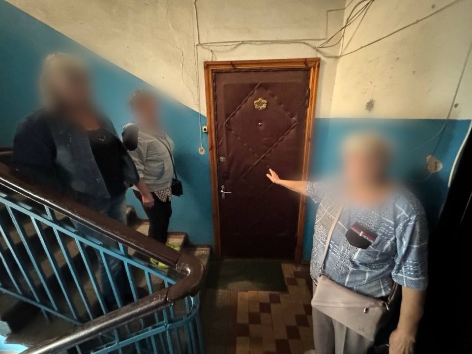 Сотрудники полиции рассказали о своей профессии для юным мариупольцам Сотрудники полиции рассказали о своей профессии для юным мариупольцам