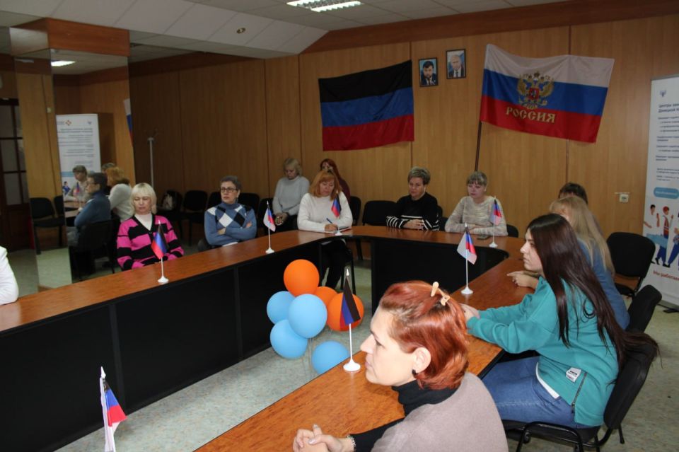 Иван Приходько: Состоялась встреча руководства администрации городского округа Горловка с трудовым коллективом Иван Приходько: Состоялась встреча руководства администрации городского округа Горловка с трудовым коллективом