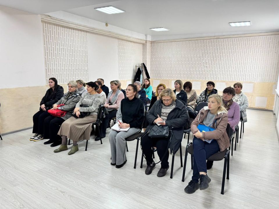 Итоги работы и новые задачи: в Пролетарском районе состоялось общее собрание секретарей первичных организаций Итоги работы и новые задачи: в Пролетарском районе состоялось общее собрание секретарей первичных организаций