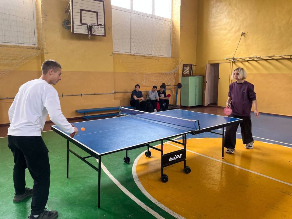 В Ждановке прошли городские соревнования по настольному теннису В Ждановке прошли городские соревнования по настольному теннису