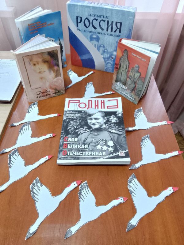 День поэзии и светлой памяти погибшим во всех войнах «Зов белых журавлей» День поэзии и светлой памяти погибшим во всех войнах «Зов белых журавлей»