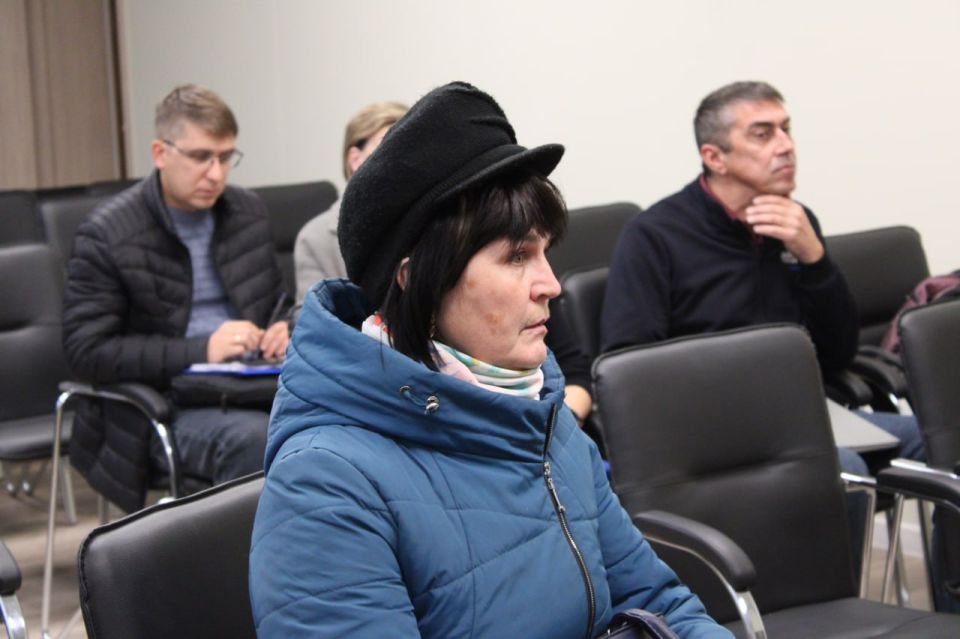 Заместитель главы администрации городского округа Горловка Игорь Горбатов провел прием граждан Заместитель главы администрации городского округа Горловка Игорь Горбатов провел прием граждан