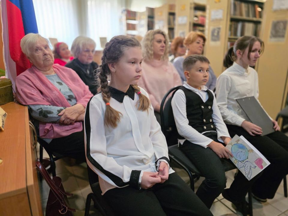 Иван Адамец: В библиотеке-филиале № 4 состоялось мероприятие, посвященное Дню белых журавлей Иван Адамец: В библиотеке-филиале № 4 состоялось мероприятие, посвященное Дню белых журавлей