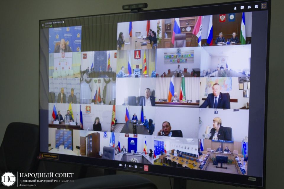 Константин Кузьмин: Сегодня в Государственной Думе в первом чтении рассмотрели проект федерального бюджета на 2026 год и плановый период 2027 и 2028 годов Константин Кузьмин: Сегодня в Государственной Думе в первом чтении рассмотрели проект федерального бюджета на 2026 год и плановый период 2027 и 2028 годов