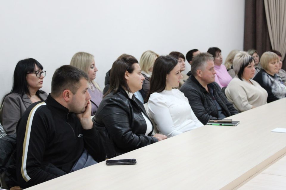 Роман Конев: Состоялась встреча с субъектами предпринимательства Роман Конев: Состоялась встреча с субъектами предпринимательства
