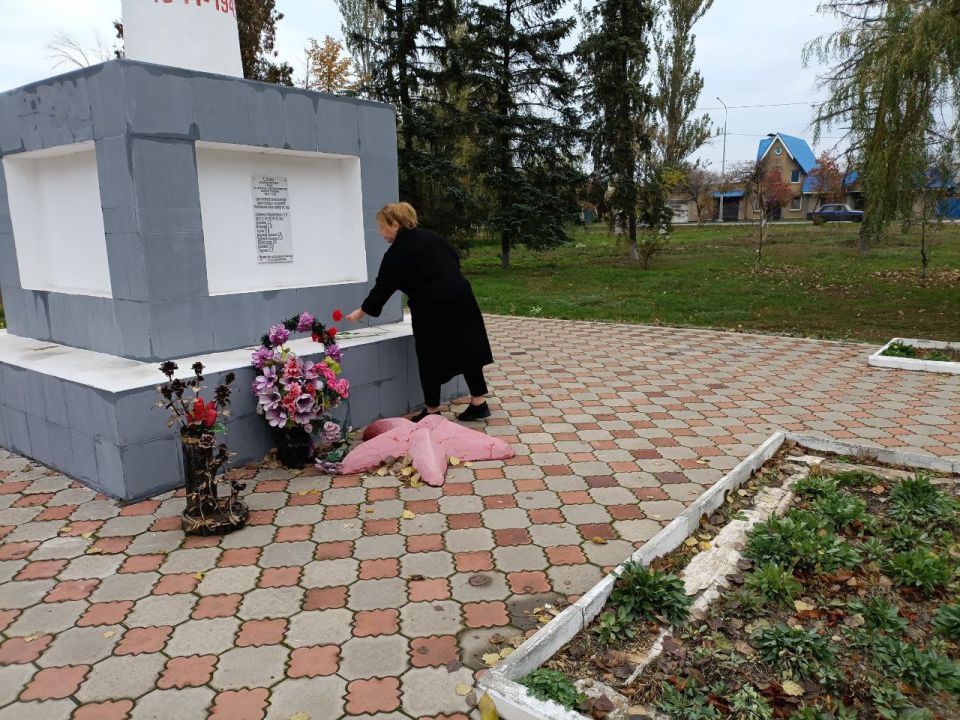 Ко Дню Белых журавлей. Ежегодно 22 октября отмечается День Белых журавлей Ко Дню Белых журавлей. Ежегодно 22 октября отмечается День Белых журавлей