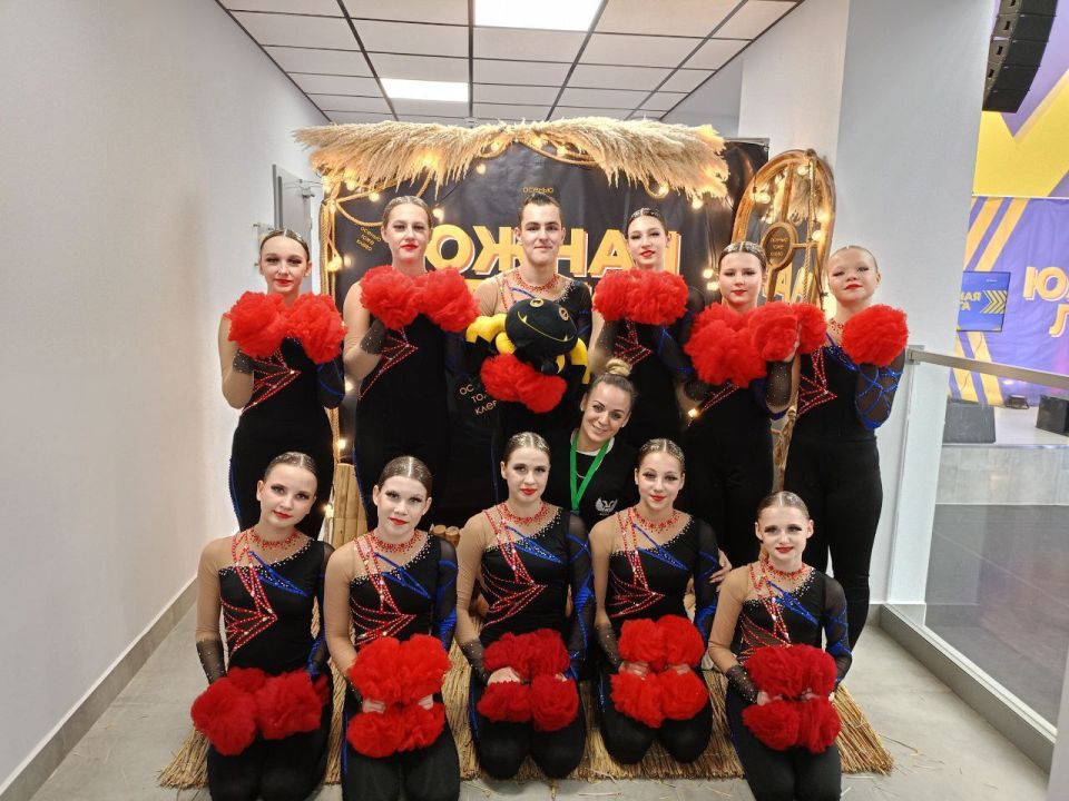 Евгений Ширшов: 4 золота завоевала донецкая команда «СКРИМ» на массовых спортивных соревнованиях Южного федерального округа по чир спорту в Краснодаре! Евгений Ширшов: 4 золота завоевала донецкая команда «СКРИМ» на массовых спортивных соревнованиях Южного федерального округа по чир спорту в Краснодаре!