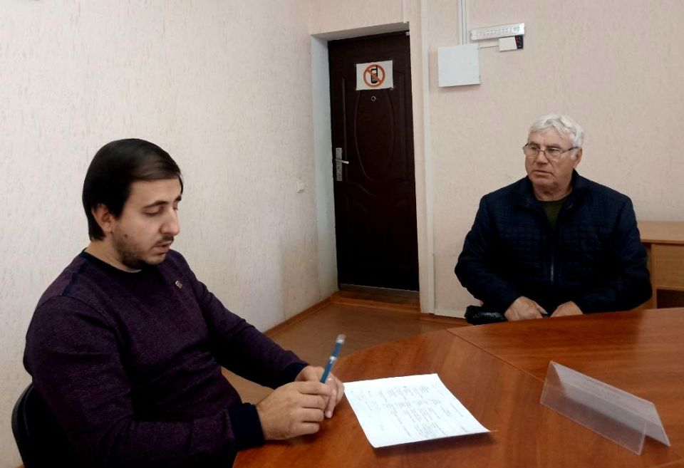 Заместитель главы Администрации Шахтерского муниципального округа провел прием жителей по вопросам жилищно-коммунальной сферы Заместитель главы Администрации Шахтерского муниципального округа провел прием жителей по вопросам жилищно-коммунальной сферы