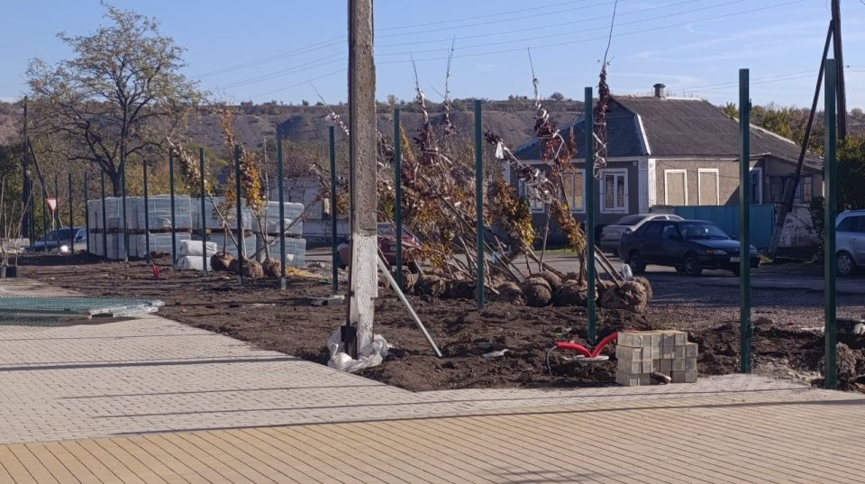 Сегодня Глава муниципального образования Старобешевский муниципальный округ Николай Михайлов с рабочим визитом посетил село Раздольное Сегодня Глава муниципального образования Старобешевский муниципальный округ Николай Михайлов с рабочим визитом посетил село Раздольное