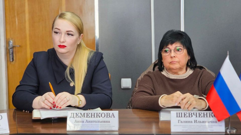 В администрации городского округа Енакиево состоялось заседание межведомственной рабочей группы по вопросам охраны здоровья граждан В администрации городского округа Енакиево состоялось заседание межведомственной рабочей группы по вопросам охраны здоровья граждан