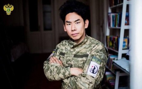 Гражданин Японии Такао Тайнака в феврале 2023 года приехал на Украину, где прошел военную подготовку и получил оружие