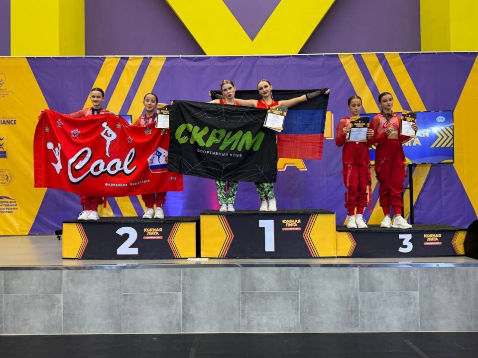  : 4     ̻            !