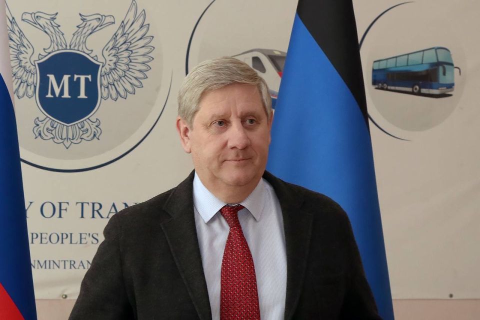 Андрей Чертков: Автотранспортный комплекс был и остается важнейшей частью республиканской транспортной системы Андрей Чертков: Автотранспортный комплекс был и остается важнейшей частью республиканской транспортной системы