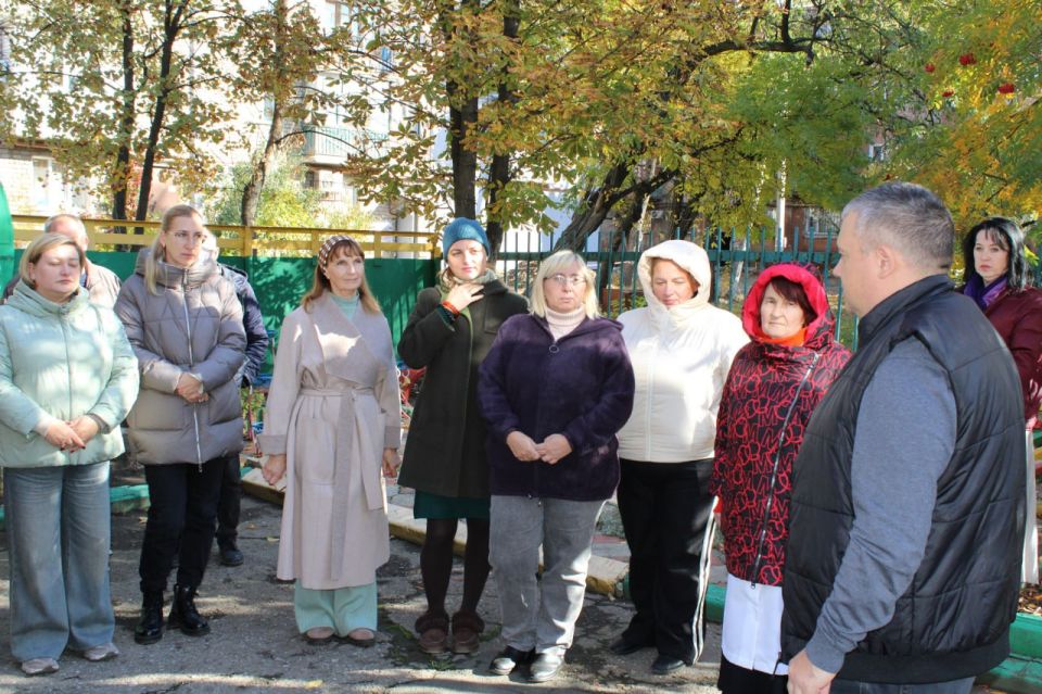 Иван Приходько: Состоялась встреча руководства администрации городского округа Горловка с трудовым коллективом Иван Приходько: Состоялась встреча руководства администрации городского округа Горловка с трудовым коллективом