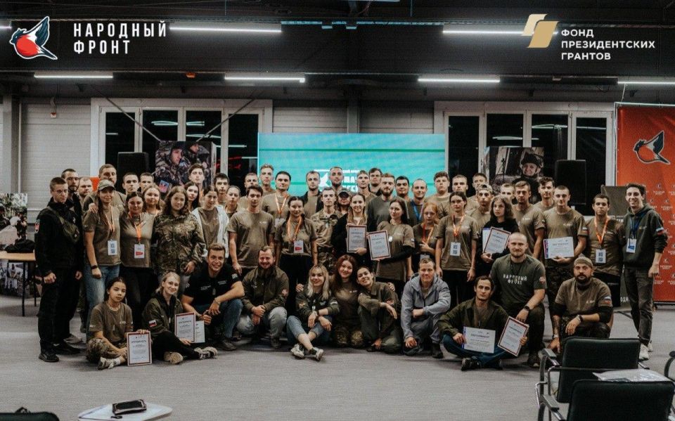 Астраханская студентка приняла участие в гуманитарной миссии в ДНР Астраханская студентка приняла участие в гуманитарной миссии в ДНР