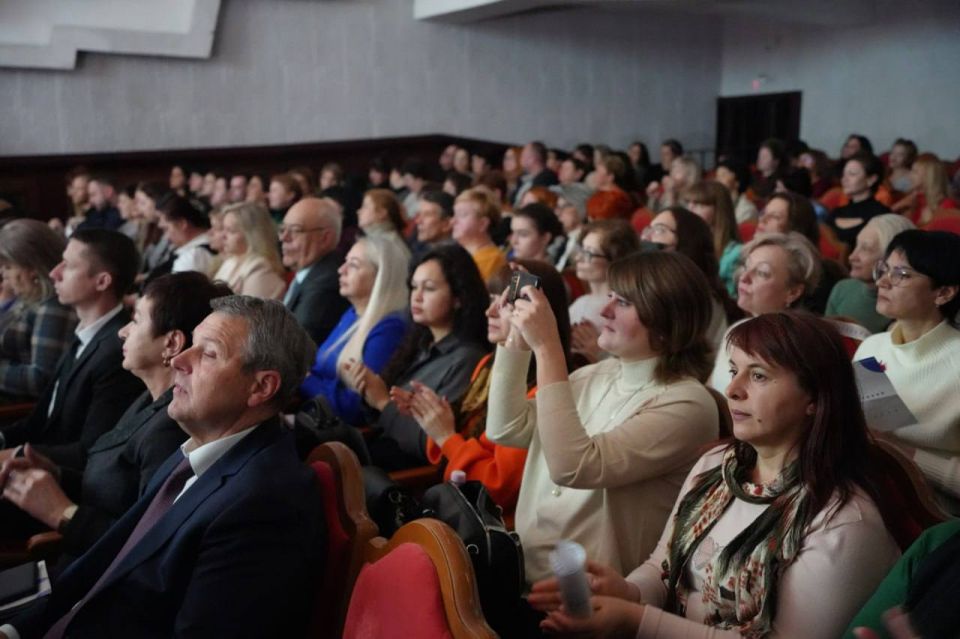 Кирилл Макаров: На Республиканском педсовете обсудили развитие образования в сфере культуры Кирилл Макаров: На Республиканском педсовете обсудили развитие образования в сфере культуры