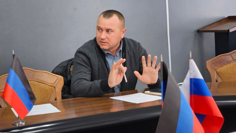 В администрации городского округа Енакиево состоялось заседание межведомственной рабочей группы по вопросам охраны здоровья граждан В администрации городского округа Енакиево состоялось заседание межведомственной рабочей группы по вопросам охраны здоровья граждан