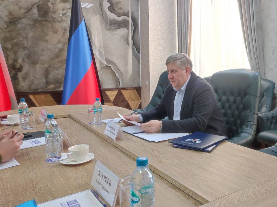 Андрей Чертков: Спасибо липчанам за капитальный ремонт начальной школы в селе Заря Андрей Чертков: Спасибо липчанам за капитальный ремонт начальной школы в селе Заря