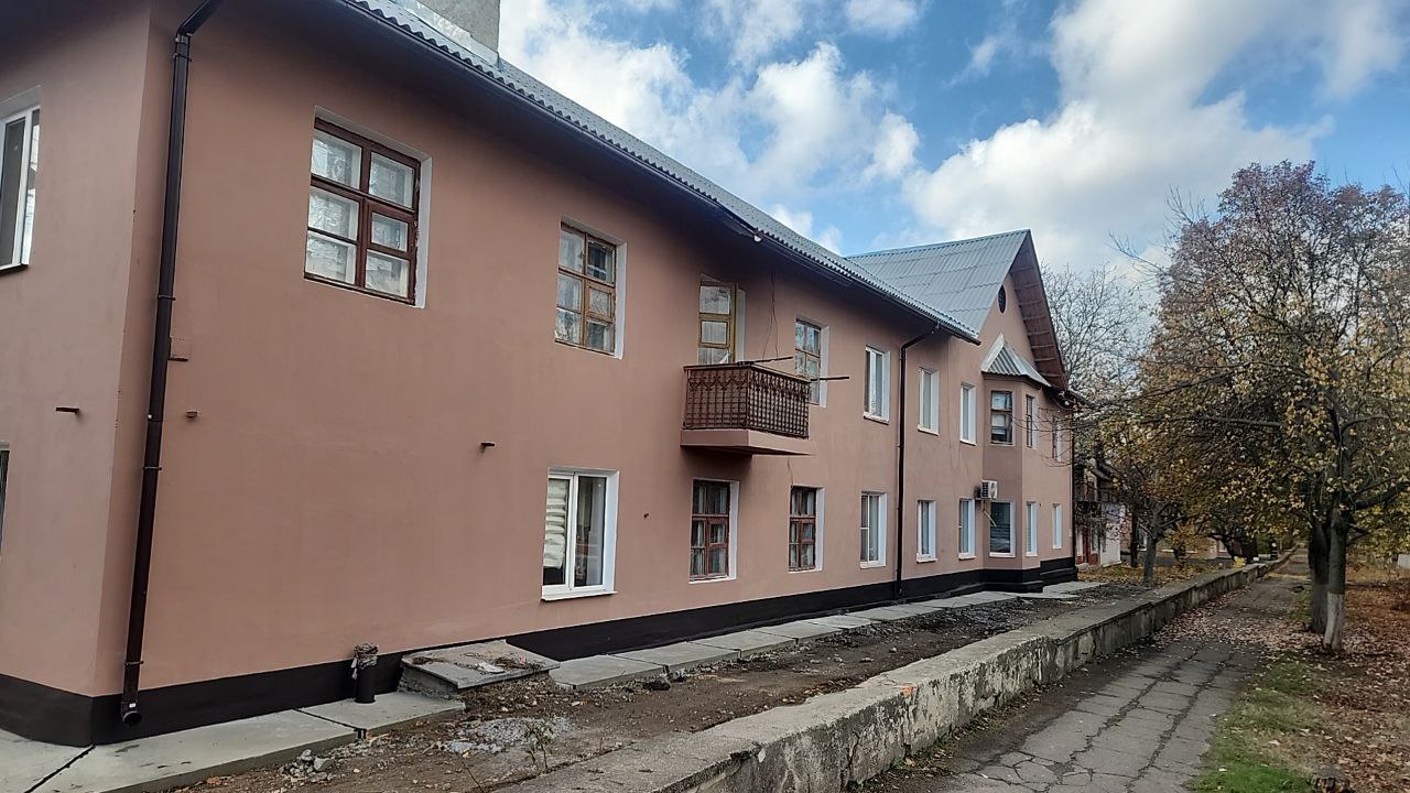 В городе Комсомольское успешно завершены работы по капитальному ремонту в двух многоквартирных домах В городе Комсомольское успешно завершены работы по капитальному ремонту в двух многоквартирных домах