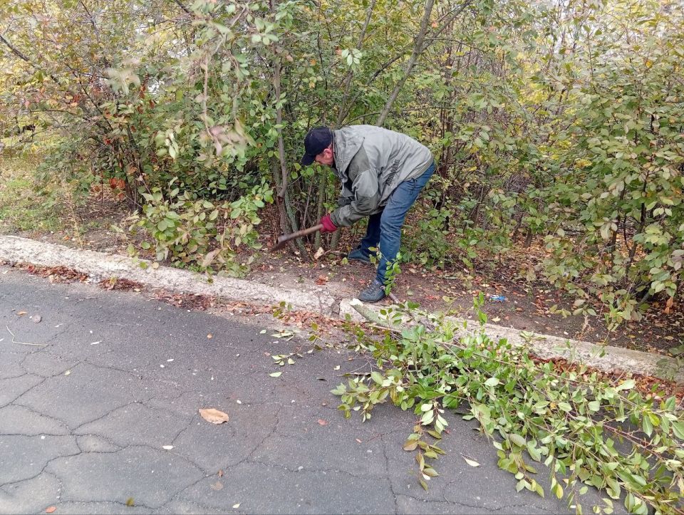Итоги работы МУП "Восток-Комсервис" за период с 17.10.2025 по 23.10.2025. На территории Володарского муниципального округа были произведены следующие работы: Итоги работы МУП "Восток-Комсервис" за период с 17.10.2025 по 23.10.2025. На территории Володарского муниципального округа были произведены следующие работы: