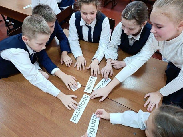 Игорь Мартынов: День Государственного флага Донецкой Народной Республики Игорь Мартынов: День Государственного флага Донецкой Народной Республики