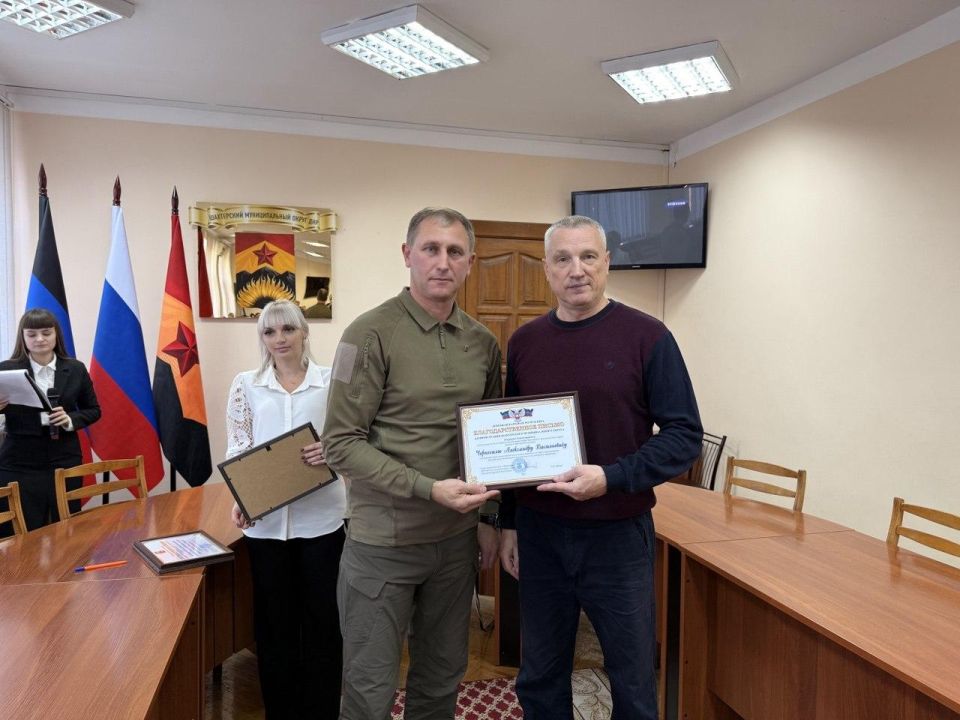 Александр Шатов: В округе чествовали работников транспорта Александр Шатов: В округе чествовали работников транспорта