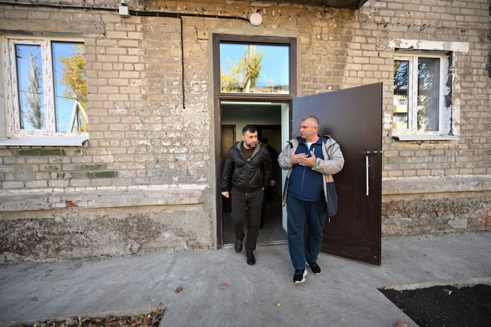 Глава ДНР потребовал в кратчайшие сроки ввести в эксплуатацию многоквартирный дом и административное здание в Авдеевке Глава ДНР потребовал в кратчайшие сроки ввести в эксплуатацию многоквартирный дом и административное здание в Авдеевке