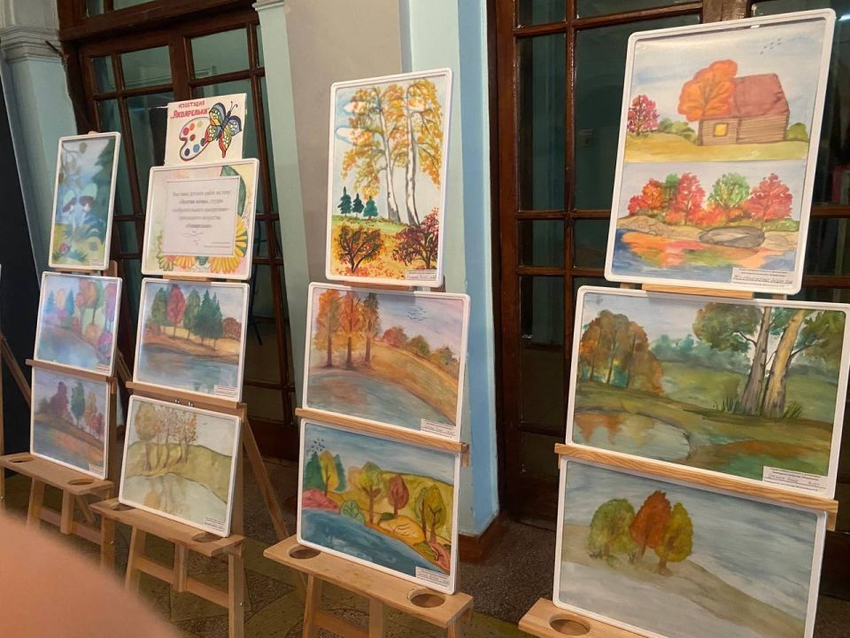 Осень в Зугрэсе - прекрасна! Осень в Зугрэсе - прекрасна!
