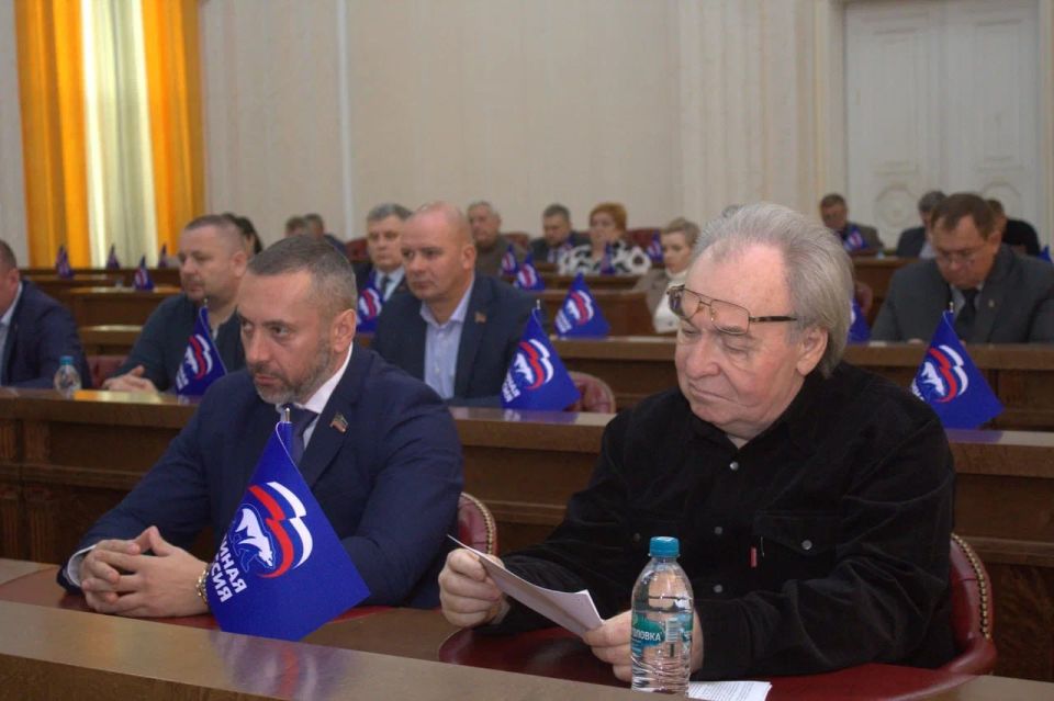 Сергей Прокопенко: Принял участие в заседании фракции "Единая Россия" Народного Совета ДНР Сергей Прокопенко: Принял участие в заседании фракции "Единая Россия" Народного Совета ДНР