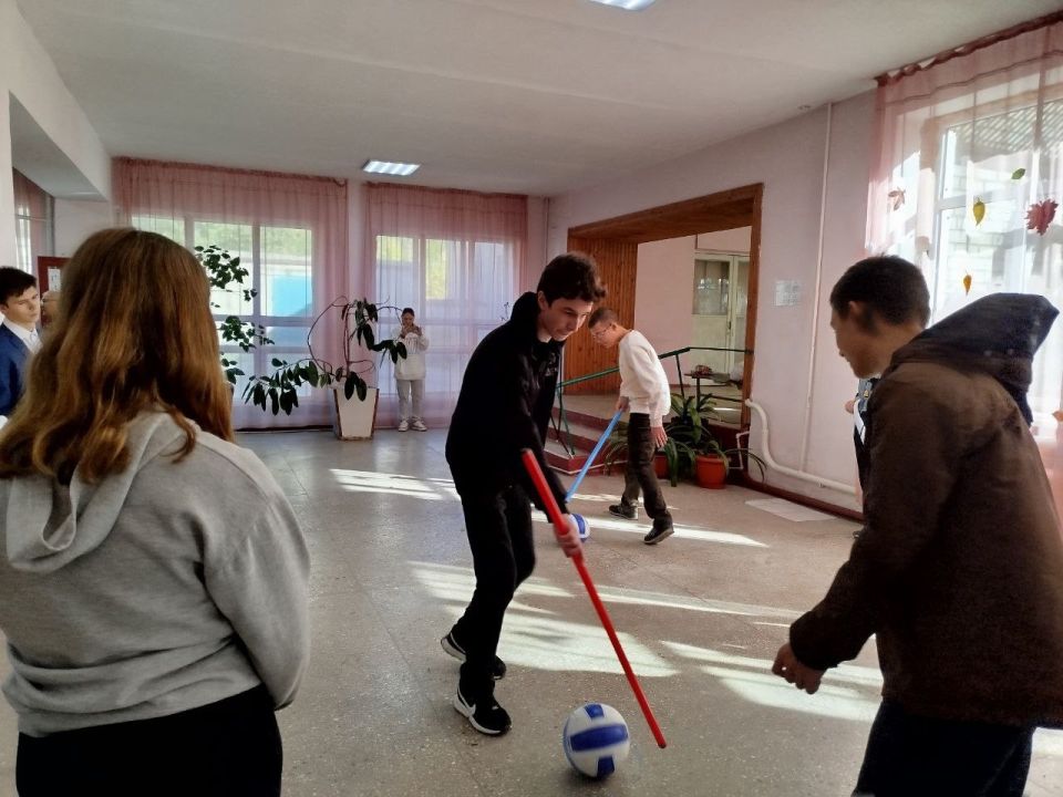 Под знаком единства: в Донецком техникуме прошел фестиваль русской кухни Под знаком единства: в Донецком техникуме прошел фестиваль русской кухни