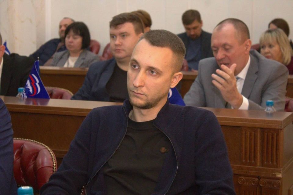Владислав Подкова: Состоялось 73-е пленарное заседание Народного Совета ДНР, в ходе которого принят ряд важных решений: Владислав Подкова: Состоялось 73-е пленарное заседание Народного Совета ДНР, в ходе которого принят ряд важных решений: