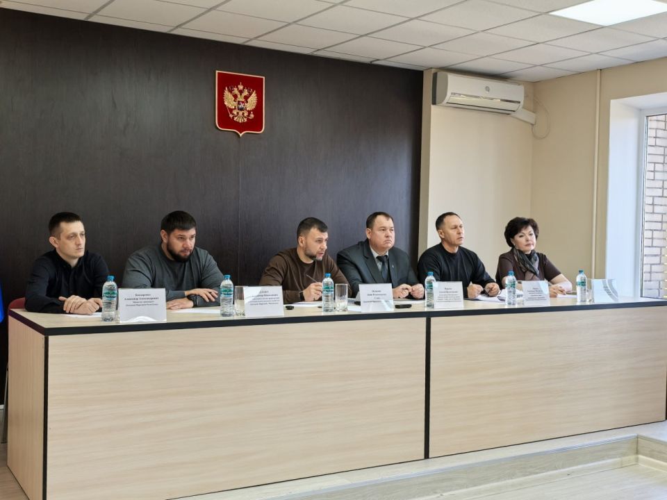 Денис Пушилин: Продолжаем восстанавливать мирную жизнь в прифронтовых районах Денис Пушилин: Продолжаем восстанавливать мирную жизнь в прифронтовых районах